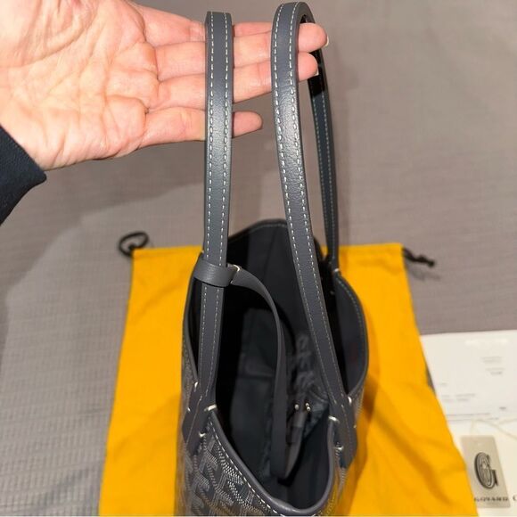 New Goyard Mini Anjou Canvas Leather Reversible Mini Tote Bag Grey White - Picture 13 of 15
